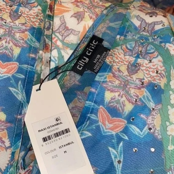 City Chic Istanbul Maxi Dress - Picture 7 of 9